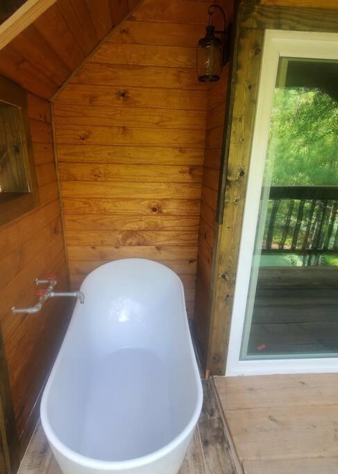 Waterfront Treehouse In A Magical Forest Waller Exterior foto